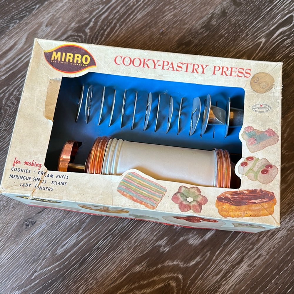 Vintage Mirro Cooky-Pastry Press